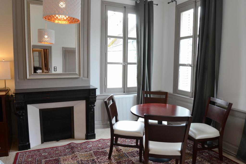 Maison du chatelain Saint-Aignan  Bagian luar foto